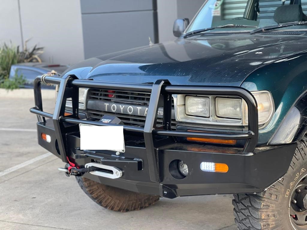 Premium Deluxe Bull Bar to suit Toyota Landcruiser 80 Series Heavy Duty